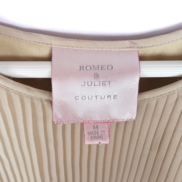 Romeo & Juliet Couture tan pleated ruffle dress, M - Picture 2 of 8